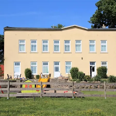 Lägenhet Gutshaus U3 *